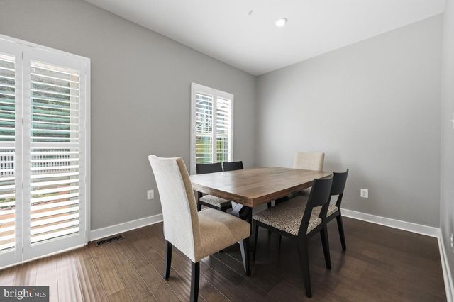 5 DEAN LN, Middletown, MD 21769