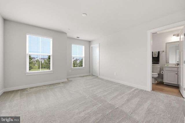 5 DEAN LN, Middletown, MD 21769
