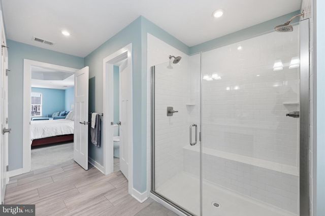 5 DEAN LN, Middletown, MD 21769