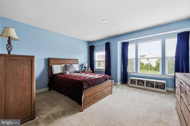 5 DEAN LN, Middletown, MD 21769