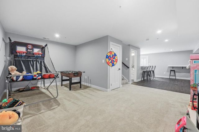 5 DEAN LN, Middletown, MD 21769