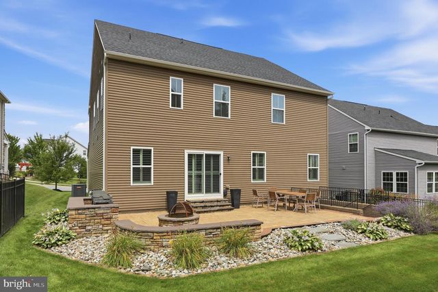 5 DEAN LN, Middletown, MD 21769