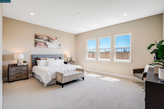 3137 Phoenix Ave, Tracy, CA 95377
