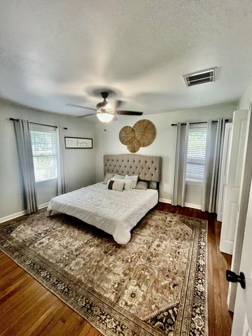 115 Woodlawn Street, Walterboro, SC 29488