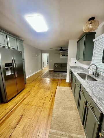 115 Woodlawn Street, Walterboro, SC 29488