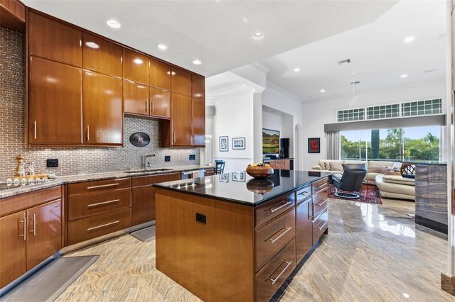 530 N MAC EWEN DRIVE, Osprey, FL 34229