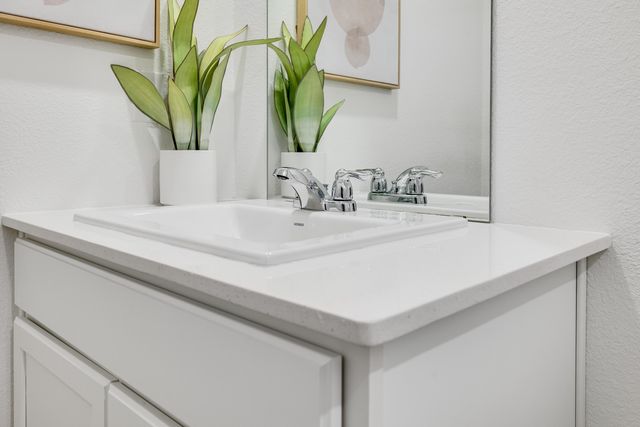 157 Bay Springs Blvd 47A, Defuniak Springs, FL 32435