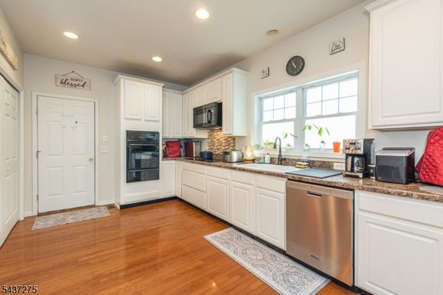 46 Decker Ave, Butler Boro, NJ 07405