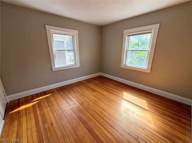 434 Pennsylvania Avenue, Mcdonald, OH 44437