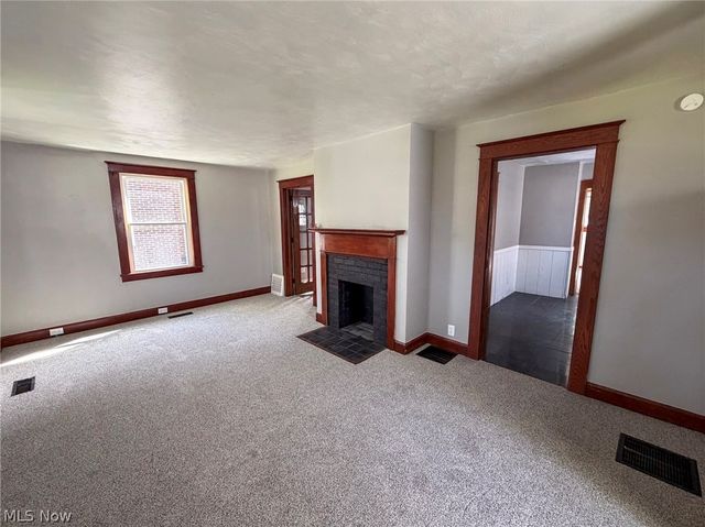 434 Pennsylvania Avenue, Mcdonald, OH 44437