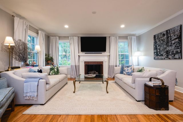 5913 Hawthorne, Little Rock, AR 72207