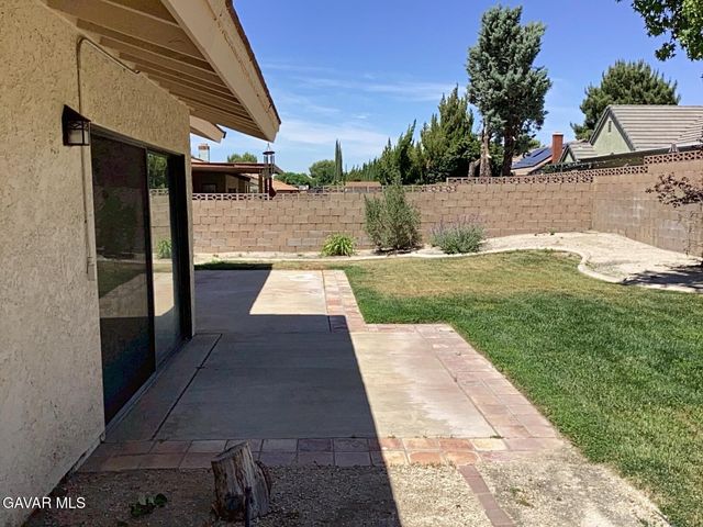 43430 Sierra Vista Drive, Lancaster, CA 93536