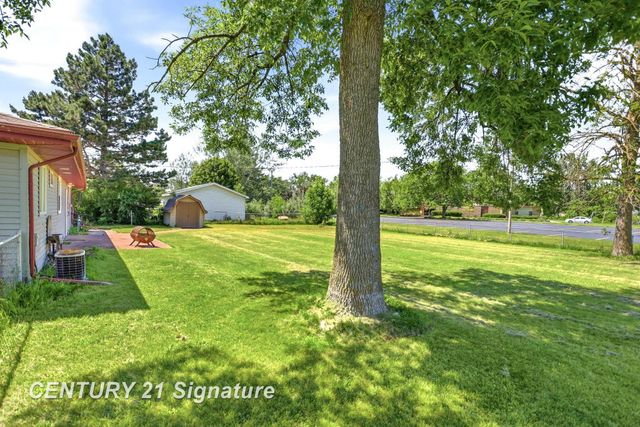 1438 Flanders Drive, Saginaw, MI 48604