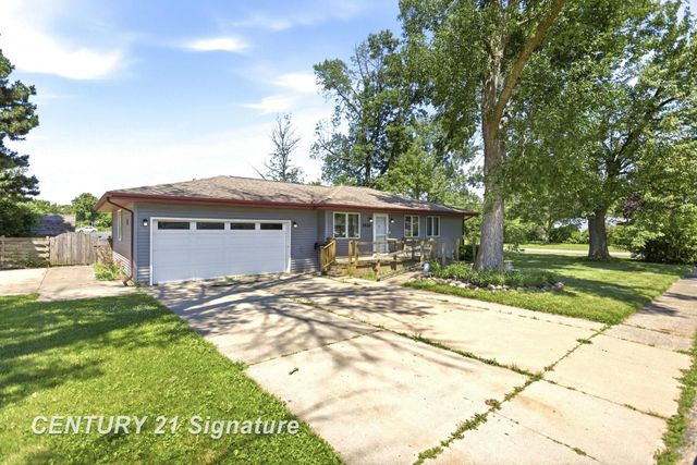 1438 Flanders Drive, Saginaw, MI 48604