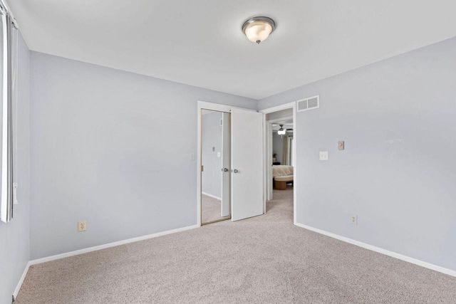 W271N4780 Greenhill COURT, Pewaukee, WI 53072