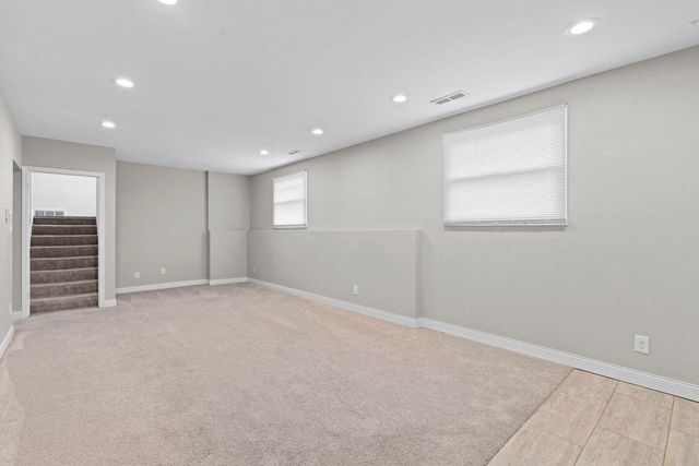 W271N4780 Greenhill COURT, Pewaukee, WI 53072