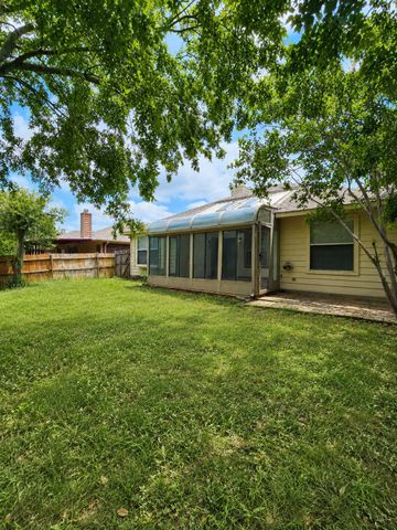 4328 Stone Hollow Way, Fort Worth, TX 76040