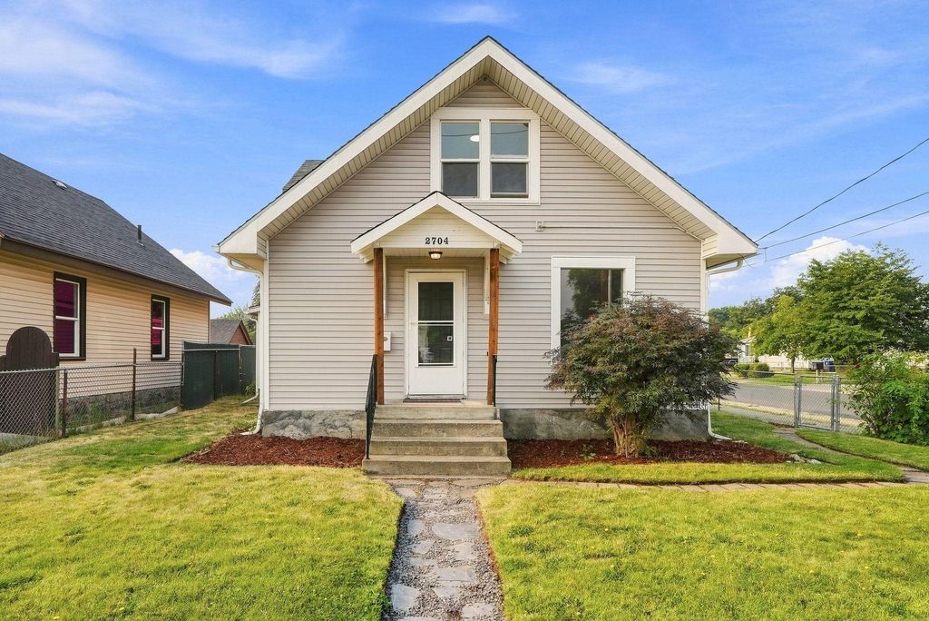 2704 E Nora Ave, Spokane, WA 99207 photo 1