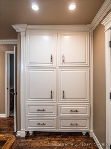 1842 Wood, Mcalester, OK 74501