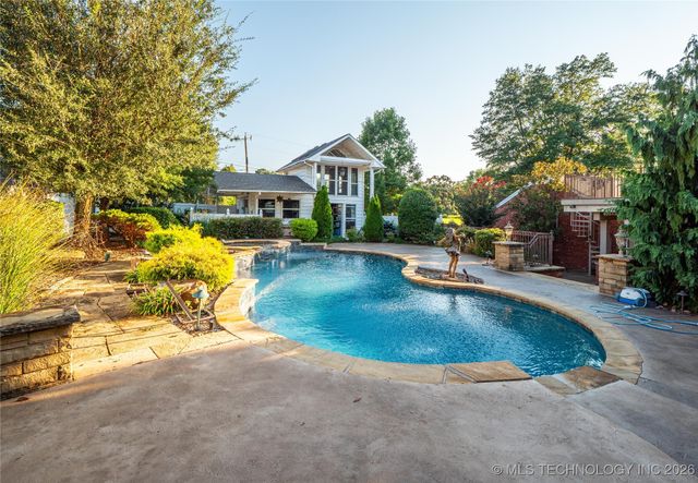 1842 Wood, Mcalester, OK 74501