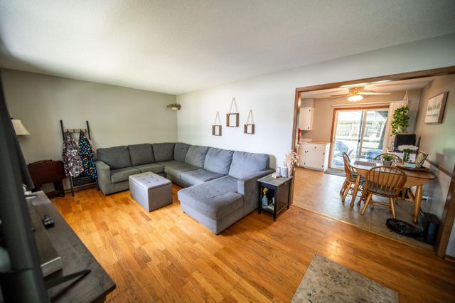 605 5th Avenue NE, Stewartville, MN 55976