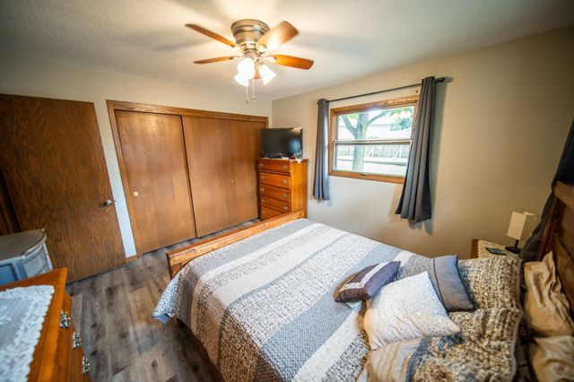 605 5th Avenue NE, Stewartville, MN 55976