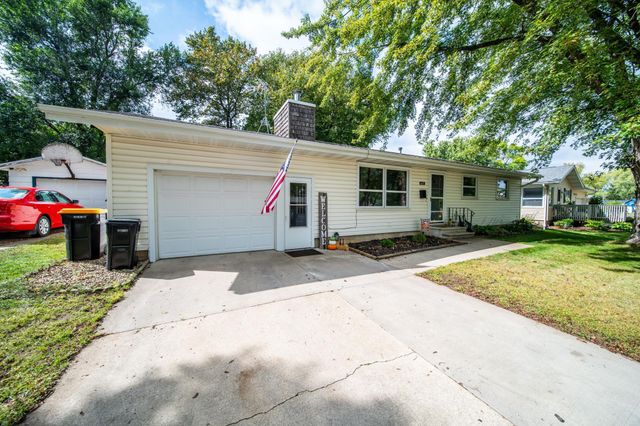 605 5th Avenue NE, Stewartville, MN 55976