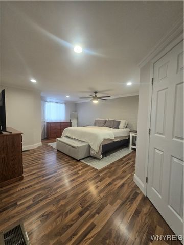 79 Autumnwood Drive, Cheektowaga, NY 14227