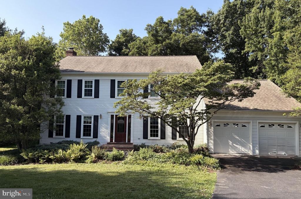 2754 COPPER CREEK RD, Herndon, VA 20171