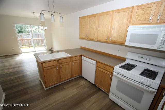 11725 Birch Knoll Loop, Anchorage, AK 99515