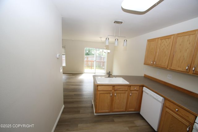 11725 Birch Knoll Loop, Anchorage, AK 99515