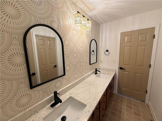 495 Grand Ivey Place, Dacula, GA 30019