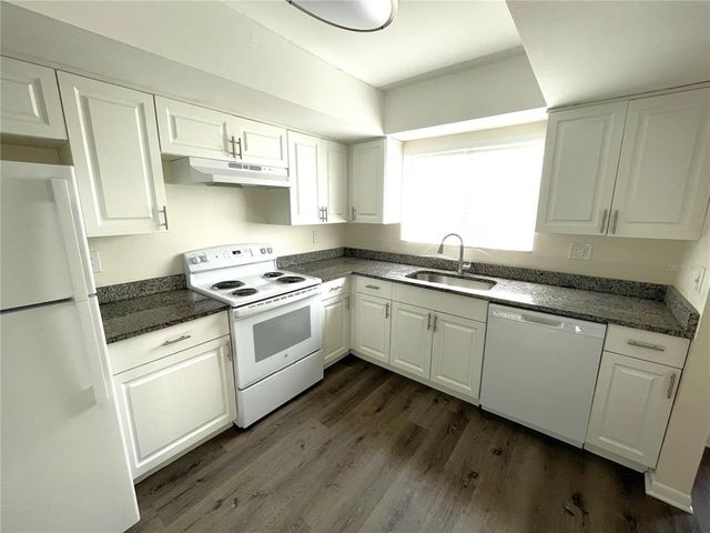 1610 58TH AVENUE S 6, St Petersburg, FL 33712