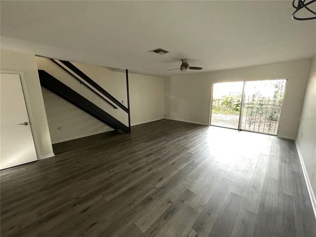 1610 58TH AVENUE S 6, St Petersburg, FL 33712