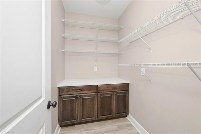 160 Tullyries Lane, Lewisville, NC 27023