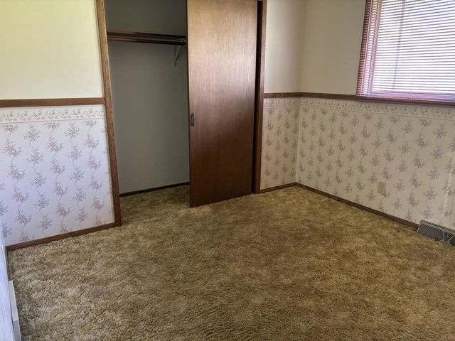 12329 Larkspur ROAD, Franklin, WI 53132