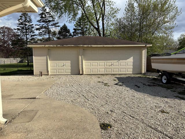 12329 Larkspur ROAD, Franklin, WI 53132
