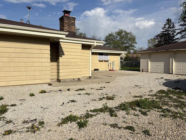 12329 Larkspur ROAD, Franklin, WI 53132