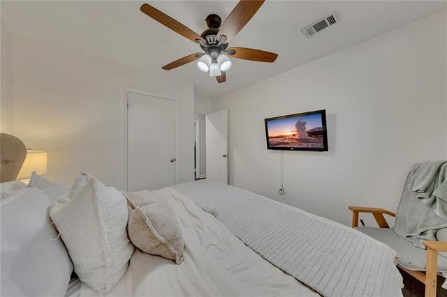 3256 Stonewall NW Drive, Kennesaw, GA 30152