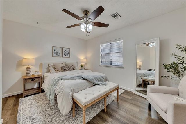 3256 Stonewall NW Drive, Kennesaw, GA 30152