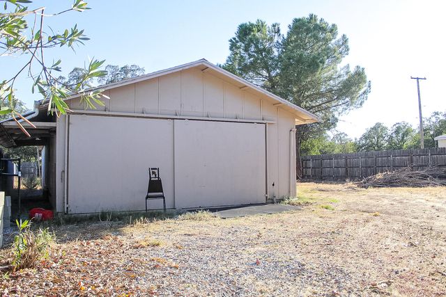 3105 Jordan Lane, Redding, CA 96003