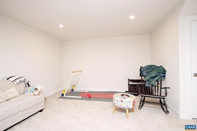 4364 SUNSET DR, Charlottesville, VA 22911