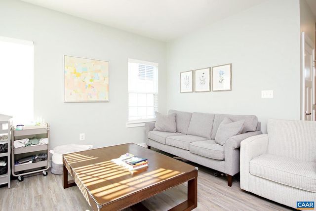 4364 SUNSET DR, Charlottesville, VA 22911