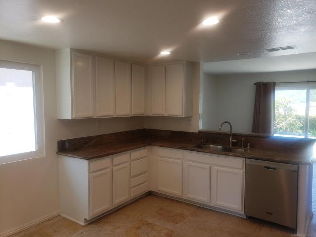 10757 Corte Crisalida, San Diego, CA 92127