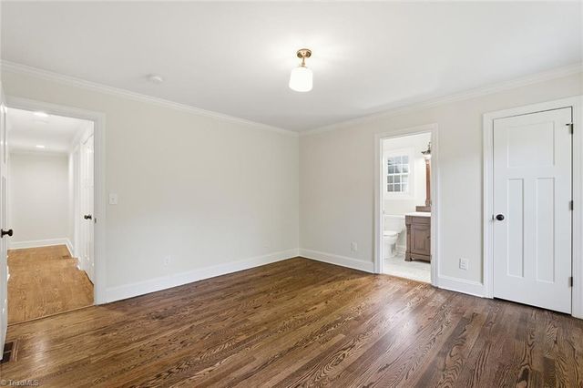 1920 Robinhood Road, Winston-salem, NC 27104