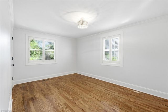 1920 Robinhood Road, Winston-salem, NC 27104