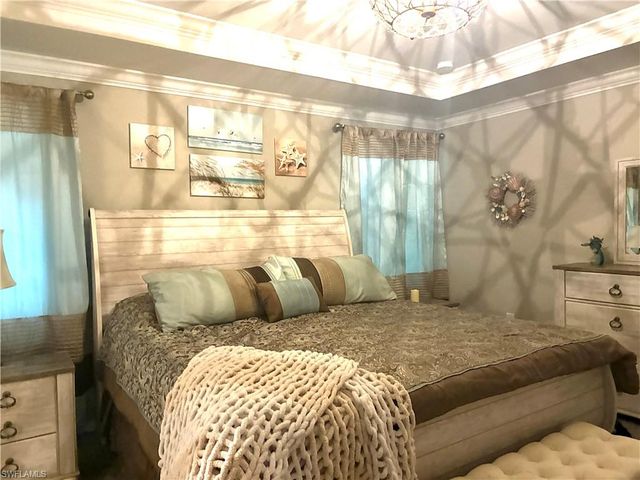 640 Encarnacion ST, Punta Gorda, FL 33983