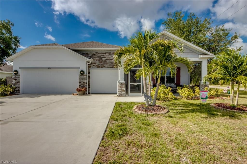640 Encarnacion ST, Punta Gorda, FL 33983