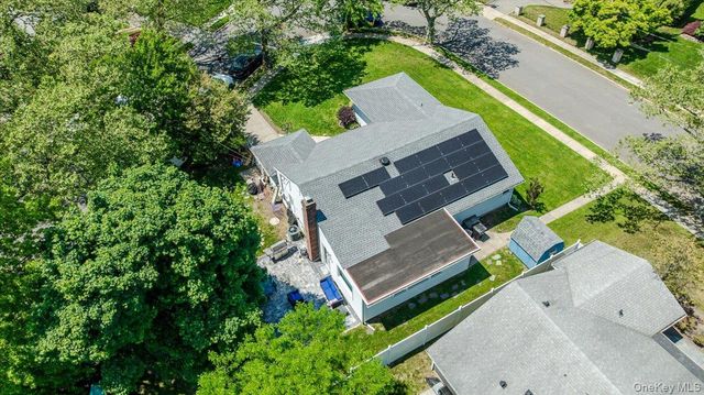 534 Allen Road, Woodmere, NY 11598