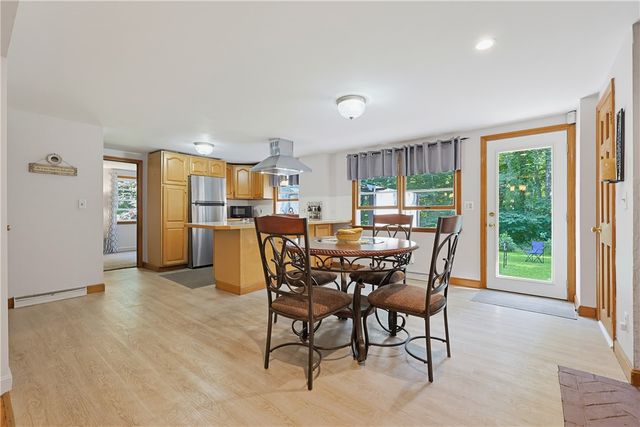 20 Gleaner Chapel Road, Scituate, RI 02857